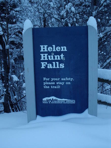 Trailhead sign.