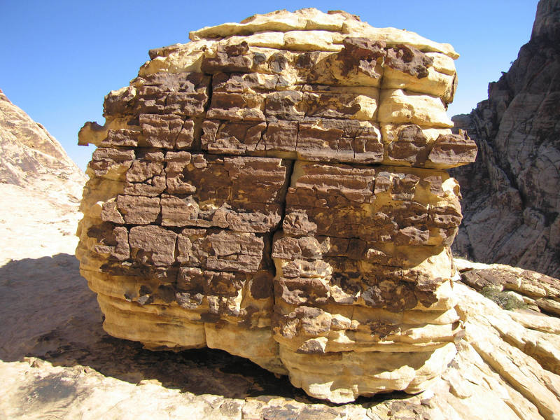 On the shoulder upstream above the Lower Painted Bowl is the IBM Boulder. A landmark on the hike out from the Bowls.