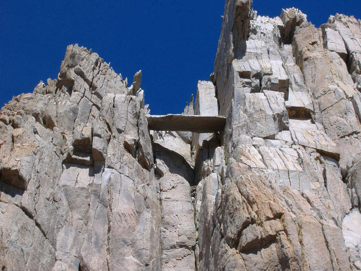 Not a picture of the Incredible Hulk, but a crazy, large plank of rock wedged in a crack on the ridge above Incredible Hulk.