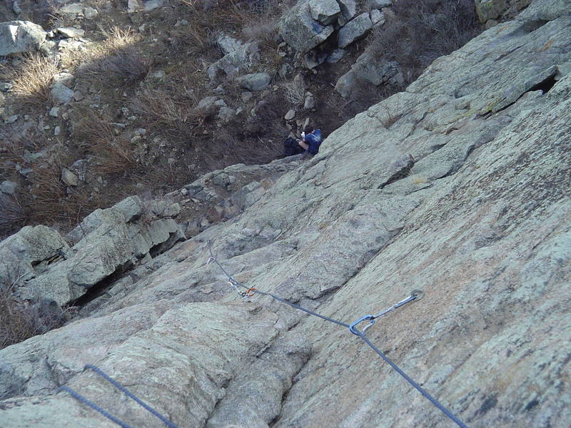 Zoomed in at the ground from top of route. I'm getting my shoes tied.