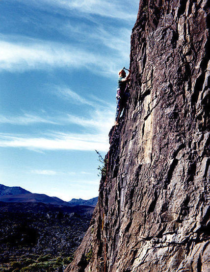 Climbing in Haleakala Crater, Haleakala National Park, Hawaii, 1975.<br>
Photo by Blitzo.