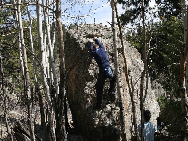 more problems on the back of the same boulder as before, with variations possible to the left and right on this one, big jugs for the top out.