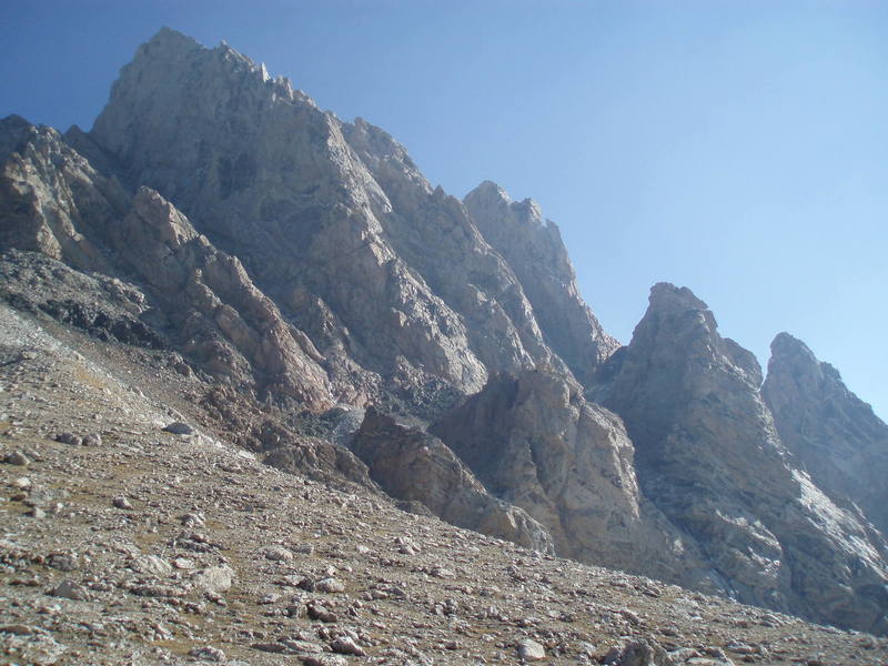 Viewed from the approach up from the Lower Saddle. Teepe Pillar is the bottom right pillar.