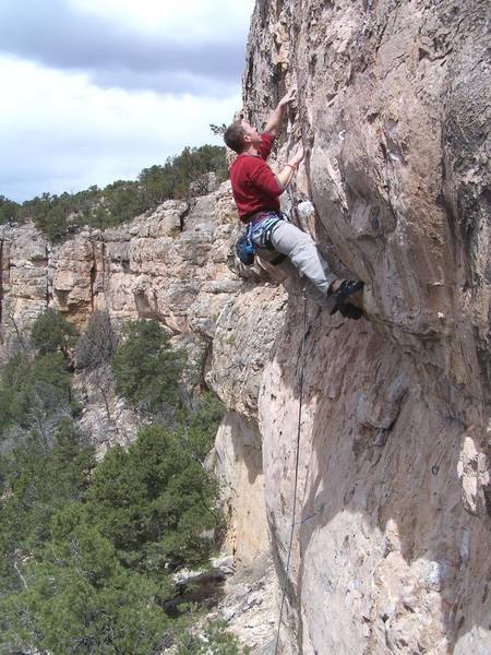 Moving through the crux of Stomach Stapler. Photo taken by Jake Connor.