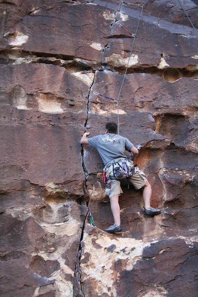 Perfect Hand Jams and fun moves half way up!