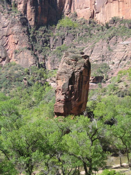 Looking down on The Pulpit from Monkeyfinger.
