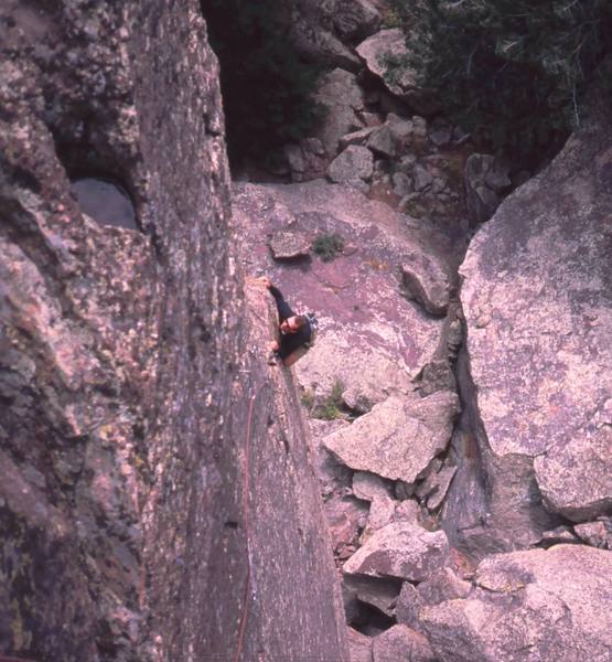 Chris Parks follows up the Arete of 'Irish Spring (5.9+)' before cutting back left to follow the crack and protection. This fantastic line is on the Fiddlehead, in Fern Canyon and it has several equally great neighbors.