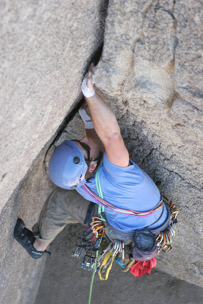 Jon McCartie mid-crux on Diagnostics. If the first 15 feet of this route went on for a hundred or so, it would be quite the classic. Alas, it suffers from the JTree "if only it were longer" syndrome.