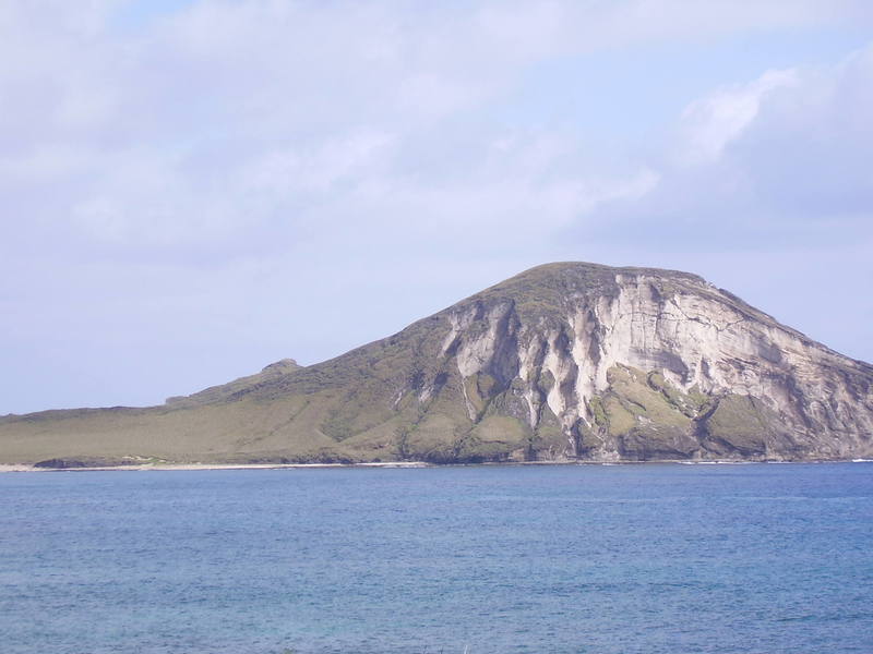 To bad we can't climb here. It is a bird sanctuary and a $1500 dollar fine for trespassing.