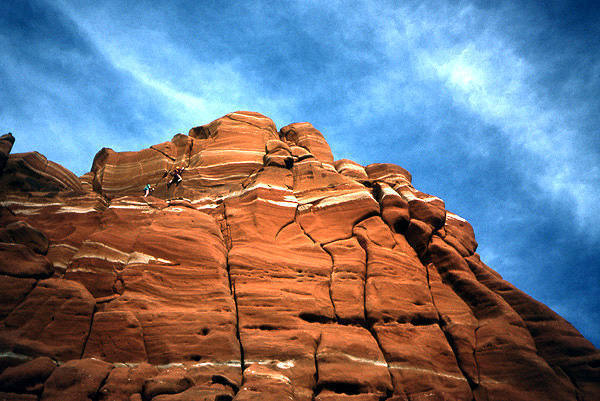 Craggin' at Window Rock III.<br>
Photo by Todd Gordon.