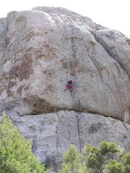 Brian leading Holding out for a Hero. Wheat Fat (5.11b) is crack to the right.