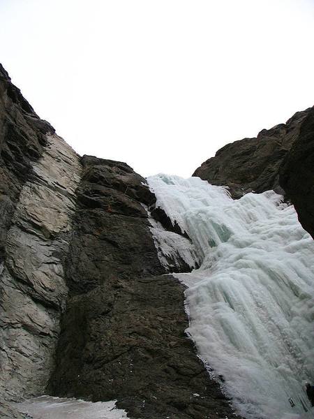 the reason behind the name. some geology on the left and some hydrology on the right....