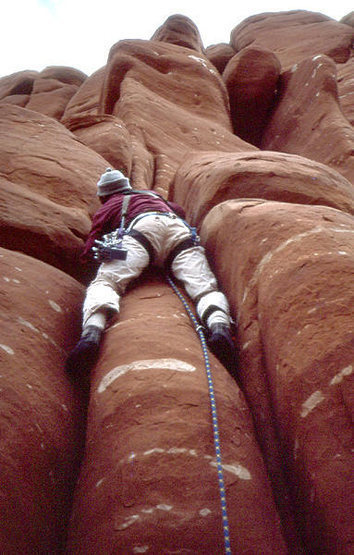 Dead Horse/Cow Crags. Climber; Brian Povolny. Photo: Todd Gordon.