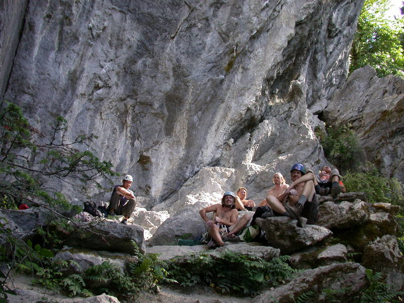 The monkey tribe at the Aretes.