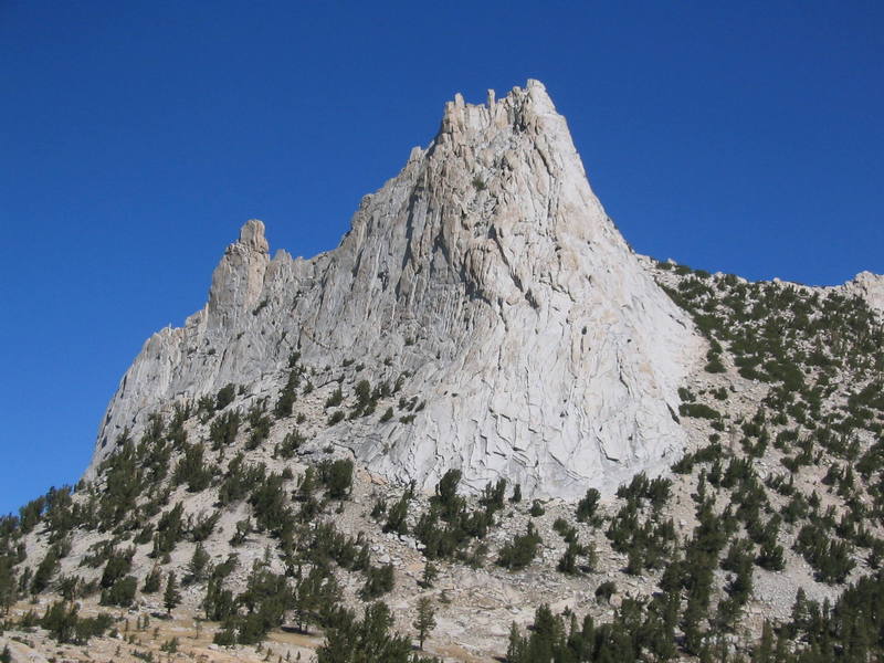 Cathedral Peak (R) and Eichorn's Pinnacle (L). View from the south on the Matthes Crest approach.