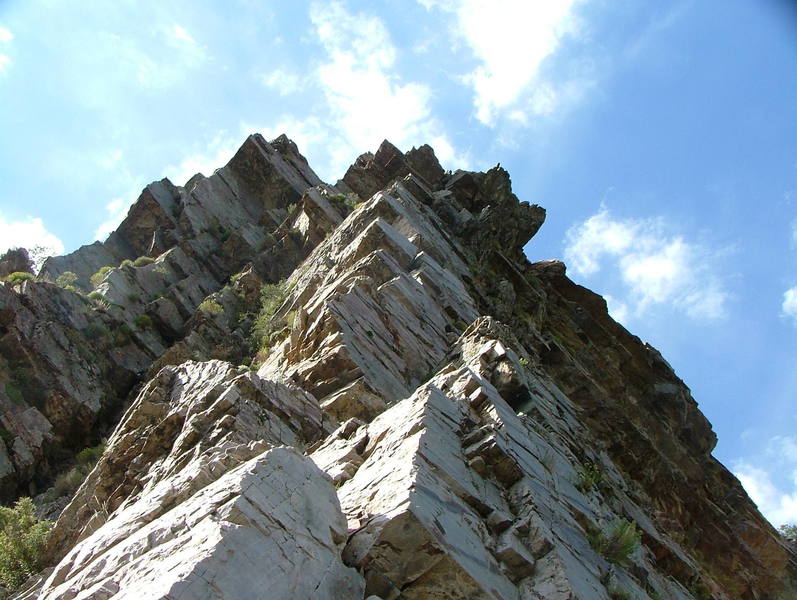 looking up at outside corner