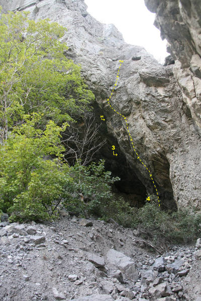 <em>Birdhouse Cave</em><br>
3 Unknown<br>
4 Unknown