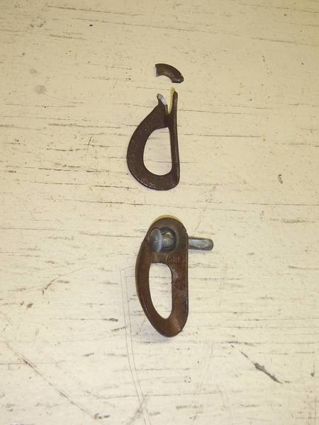 Bolts from Your Lead, Mission Gorge. Note rust on crack on upper hanger. Indicates crack had been there a while. Replaced 8/2007.