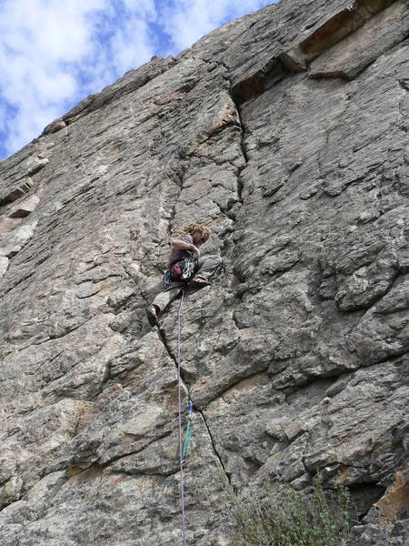 Andrew Stireman Bustin' out a the classic <br>
Main Crack on the Ed & Terry wall