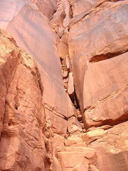 The solid blocks at the beginning of pitch one of Longbow Chimney. Quite frightening.