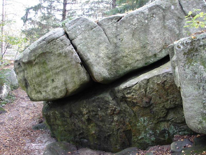 Traverse lower section of rock.