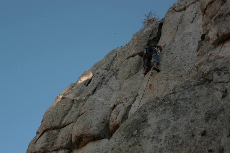 Tosh Peters Leading Deceived photo: rocmaloney