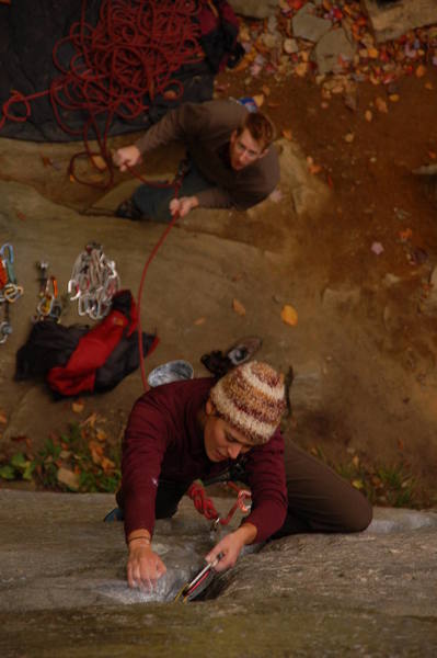 Nuria Anguita-Bates starting up this classic line.