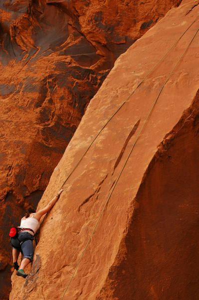 Glyn doing a little top-rope on the Slab.<br>
<br>
Photo by Andy Librande.
