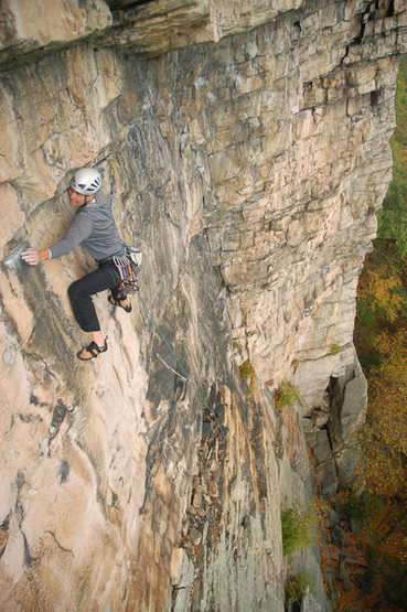 Jeff approaching the roof on pitch 1.