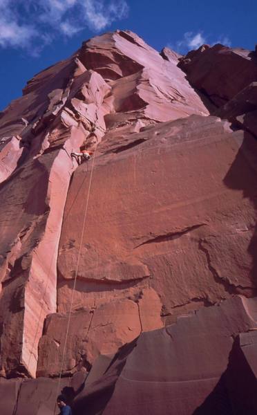I-forget-who follows 'Crappichino (5.10+)' on the Fin Wall in Indian Creek. The route is better than the name implies. Photo by Tony Bubb, 2005.