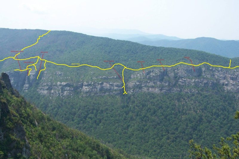 Overview of the northern end of GCC and the respective access trails to each crag.