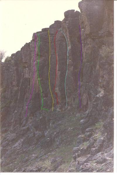 here is a beta photo for High Valley climbs by color<br>
Pink - Spacey Face<br>
Green - Sausalito<br>
Yellow - Trish's Dilemna<br>
Red - Classic Crack<br>
Blue - Shit Eye<br>
Purple - Smoke Stack