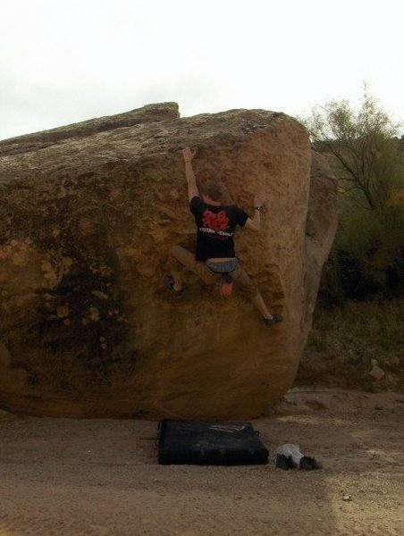 Workin' a fun new problem on semi-chossy sandstone at Rabbit Valley, Fruita, Colorado.