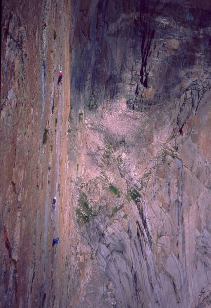 I believe these parties are on D7, but not 100% sure. Picture taken from Pervertical (I think).<br>
<br>
Photo by Tony Bubb, 2001.