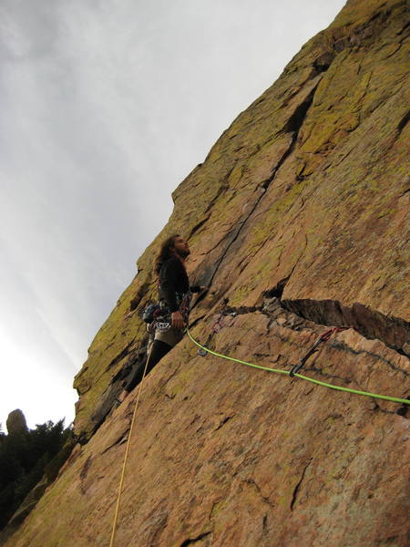 Christopher Perkins on Fourth pitch traverse of Rewritten. Taken by Tristan Paddock.