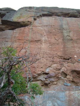 5.11a? Maybe so. A beta photo of Pay Attention, Vulture Walls, Castlewood Can...