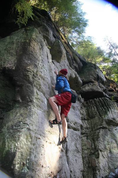 Midway up Swan Wall Direct, V2