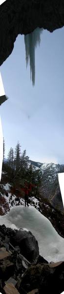 A photostitched view of the unformed pillar on the way to Pillar Of Pain, featuring clipinmt's standing on the incipient cone for scale.
