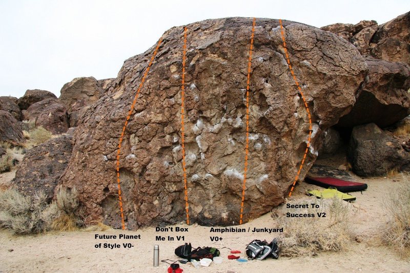 'Slight Inducement Boulder', southwest face topo