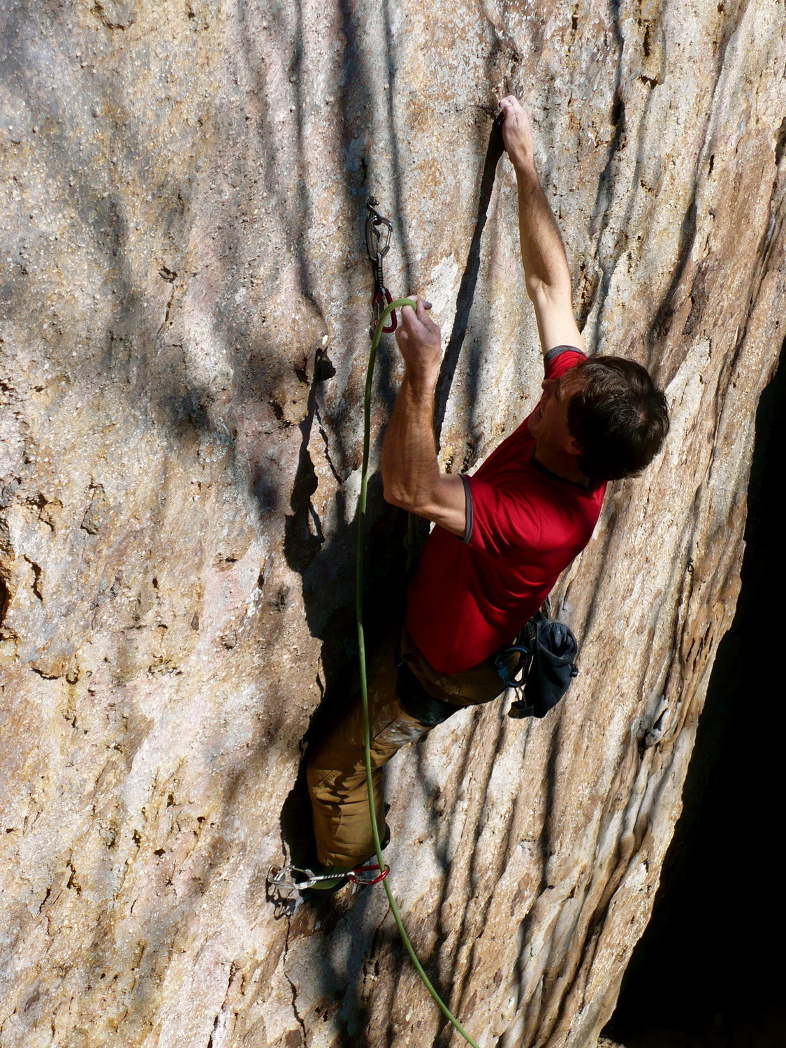 Bryan making the clip on Midget Digits, 5.11b, Sandrock, AL.