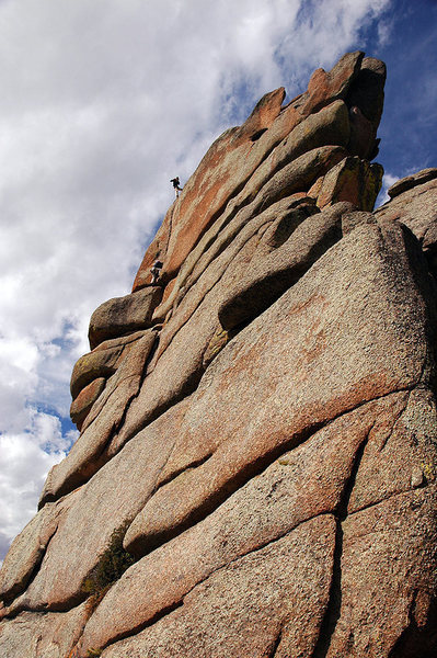 Dylan belays Liz up the top part of Baobob Tree. Another perfect crack in Ved!!