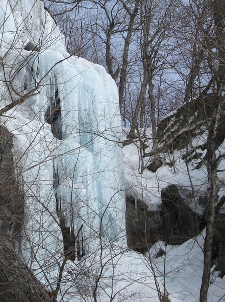 Prestor Pillar is the right hand side of this fat chunk of ice...
