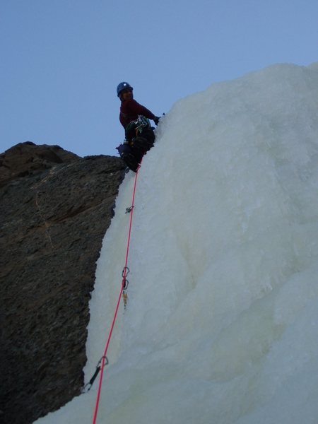 Topping out on the 2nd pitch of Mean Green<br>
Photo by Brandon Miller