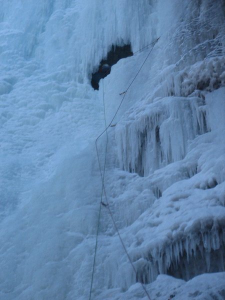 Ice cave at the top of the first pitch. Belay here, or continue on up and right to belay.