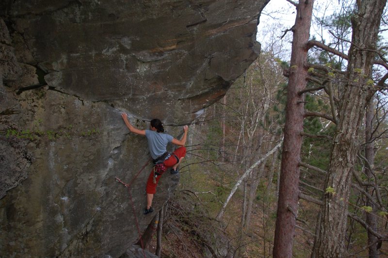 Nuria cruising the traverse moves.<br>
<br>
Photo by Jay Knower