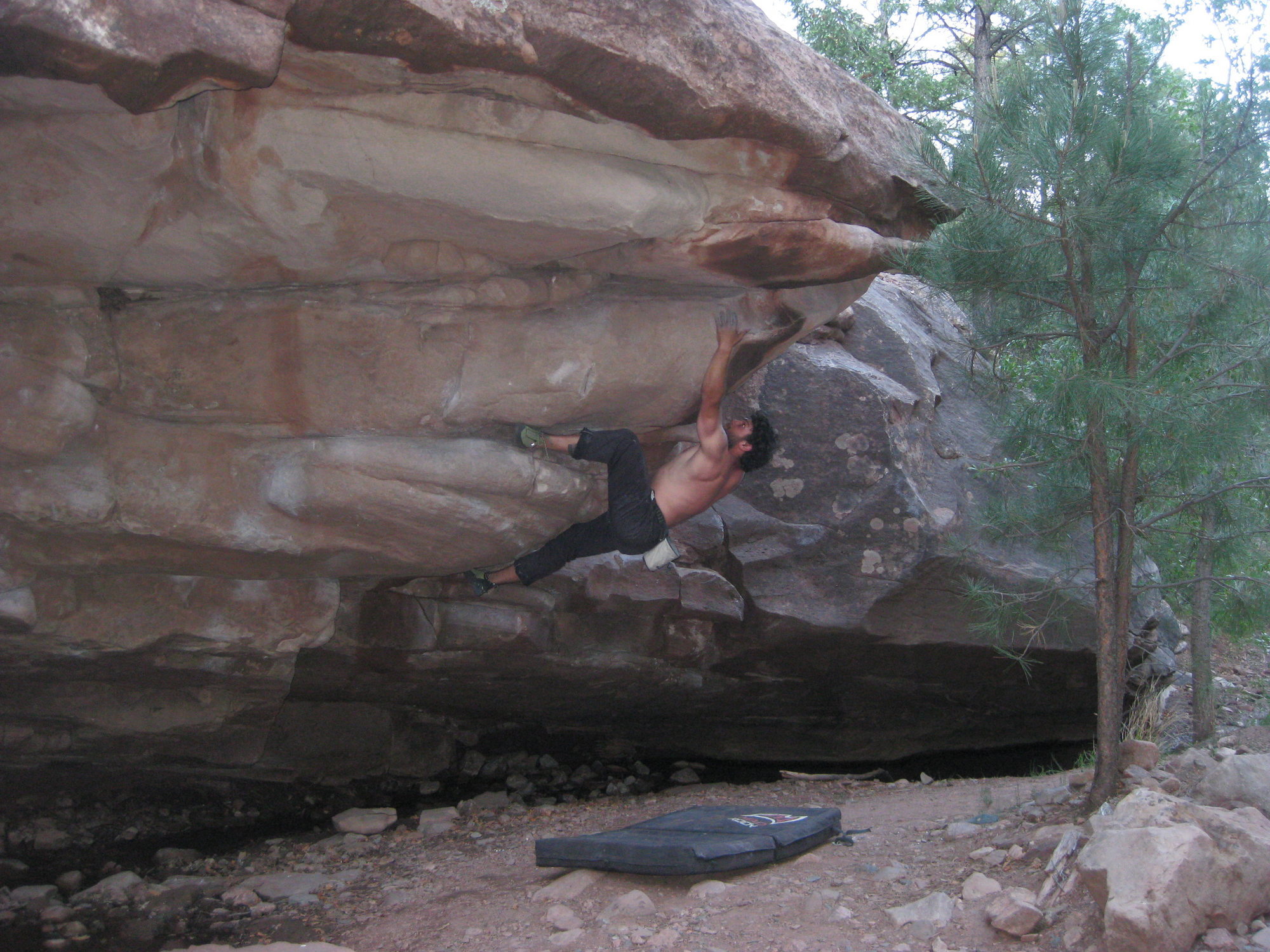 Bouldering in Apache Canyon