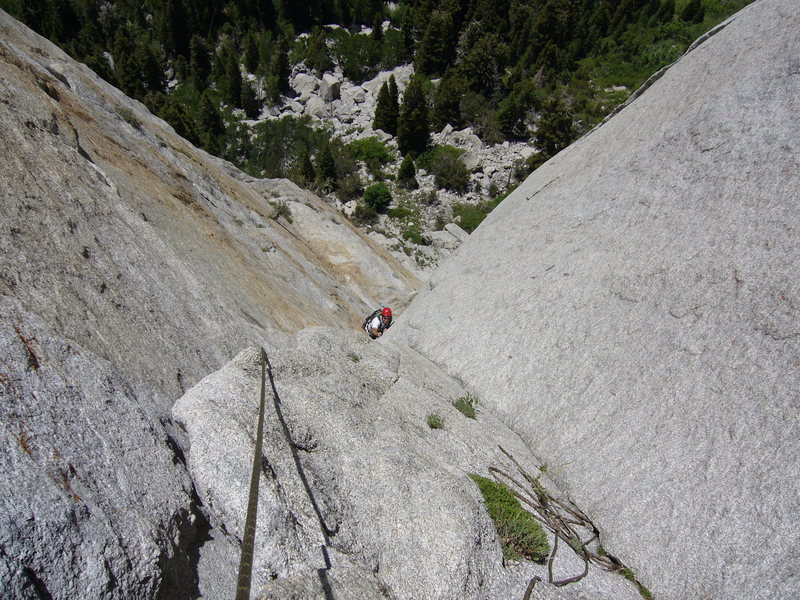 Now that is some sweet exposure, funny that you don't even think about it while climbing - P3: EllsWorth McQuarry Route<br>