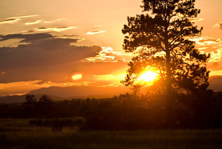 Summertime sunset over Castlewood Canyon. Photo taken from the front entrance road. 8/12/07