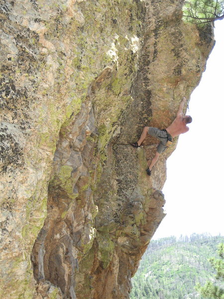 Vince Bates nearing the final moves of the George of the Jungle finish to Green Monster.