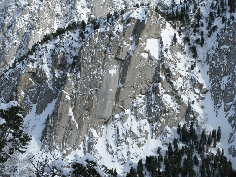 Middle Bell Tower in winter conditions.  Taken from near the top of the Broomstick Gully, February 2008.